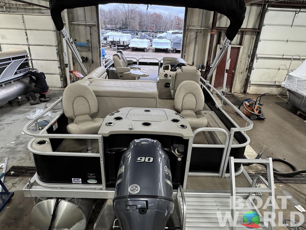 Used 2017 Bennington  22 SS Pontoon with 90HP Yamaha Fourstroke EFI