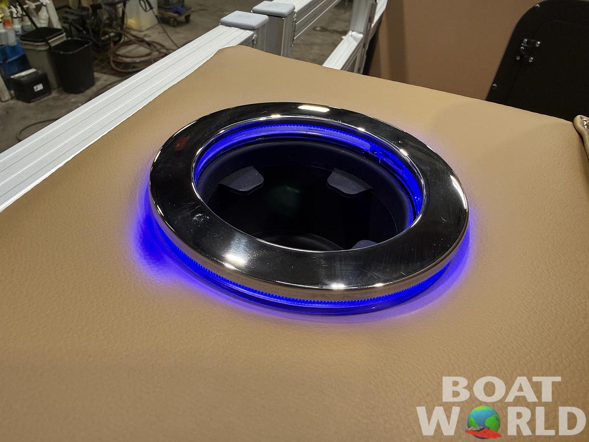 2026 Tahoe Pontoons Sport 2385 Rear Fish Tritoon