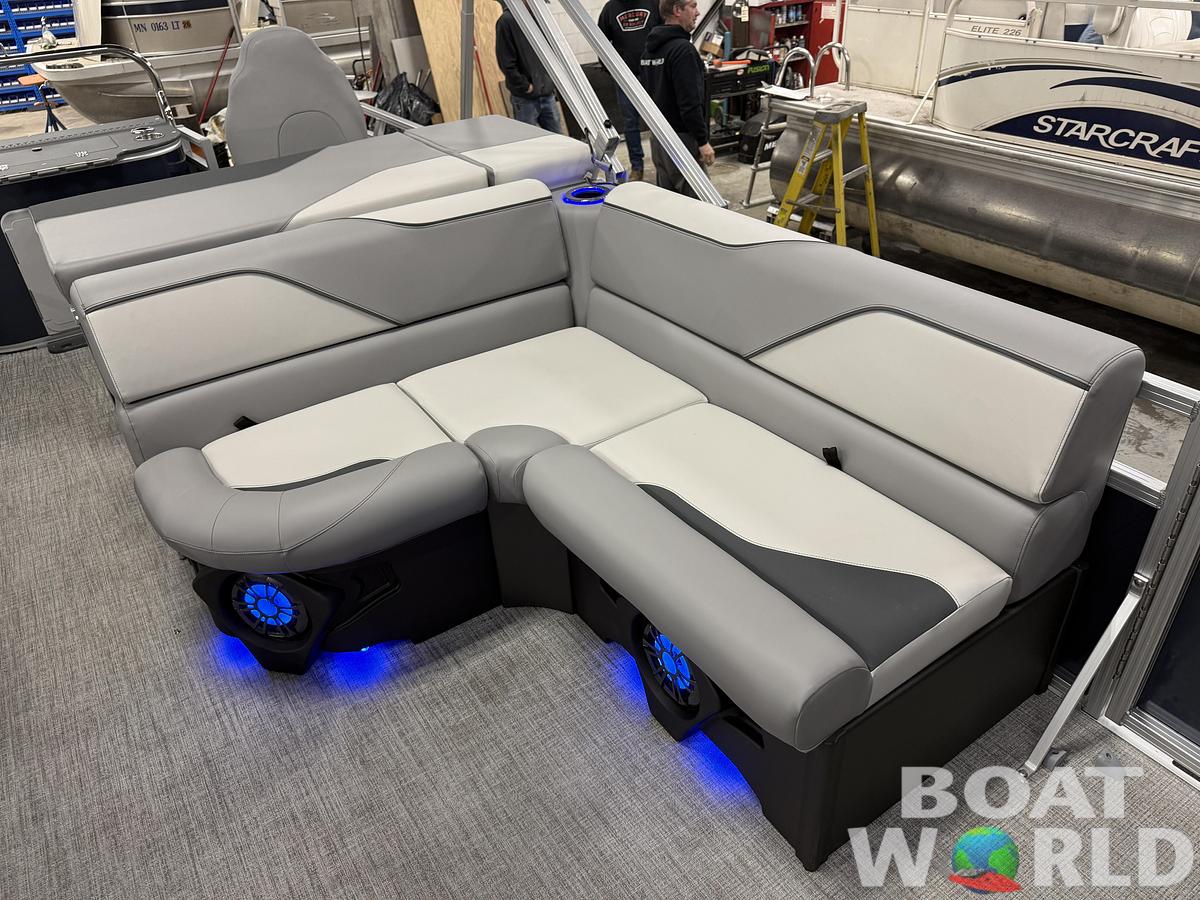 2026 Tahoe Pontoons Sport 2385 Rear Fish Tritoon 