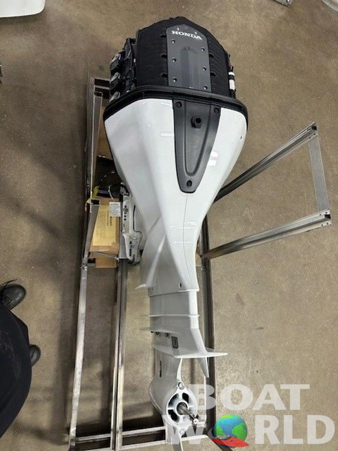 2025 Honda Marine 225HP 4-Stroke EFI Outboard 30"