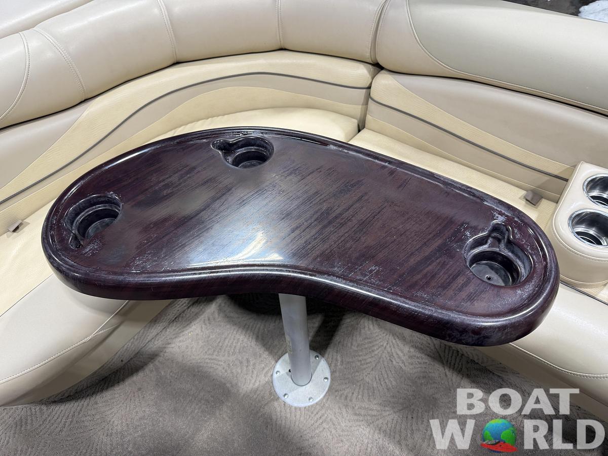 Used 2009 Bennington 2577 Cruise Pontoon