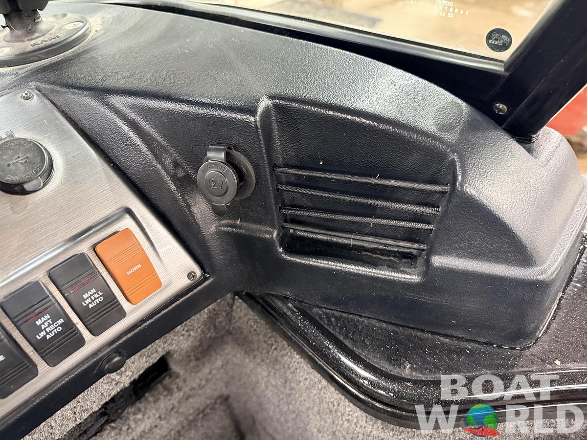 Used 2022 Lund 1875 Pro-V &  200HP Mercury ProXS - $49,995