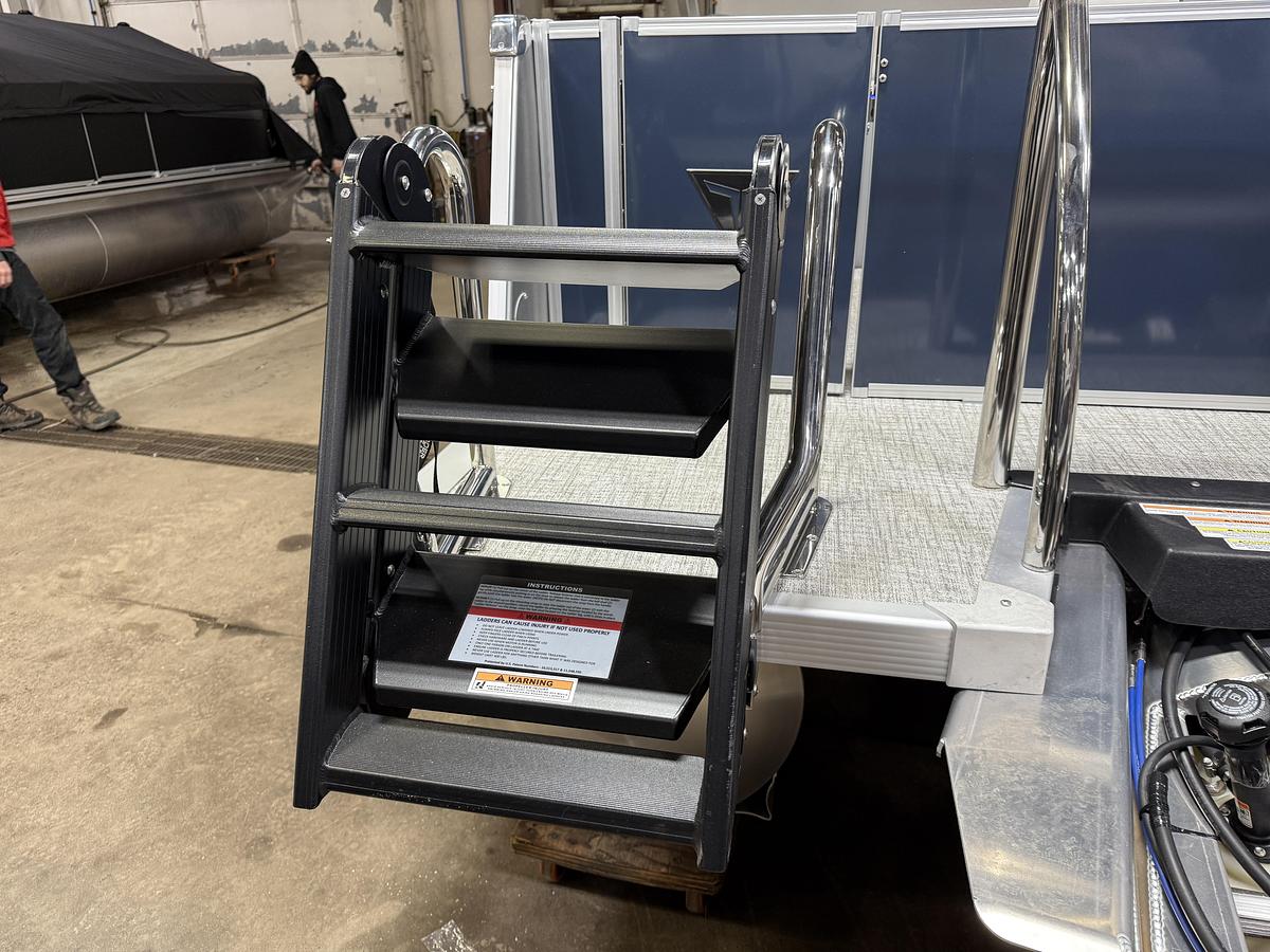 2025 Tahoe Pontoons Cascade 2385 Elite Tritoon & Honda 225HP 4-Stroke EFI