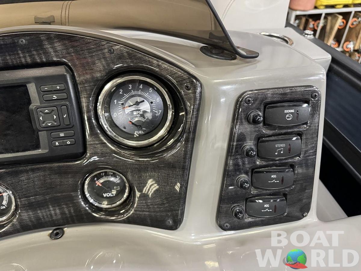 Used 2023 Qwest Pontoons 822 E-Class RLS LT Pontoon