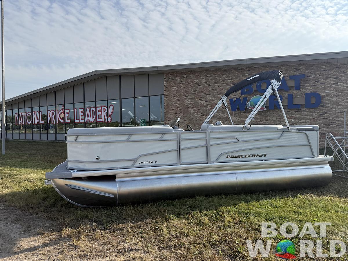 2026 Princecraft Vectra 21 Cruise Lounge Pontoon & Mercury 4-Stroke EFI