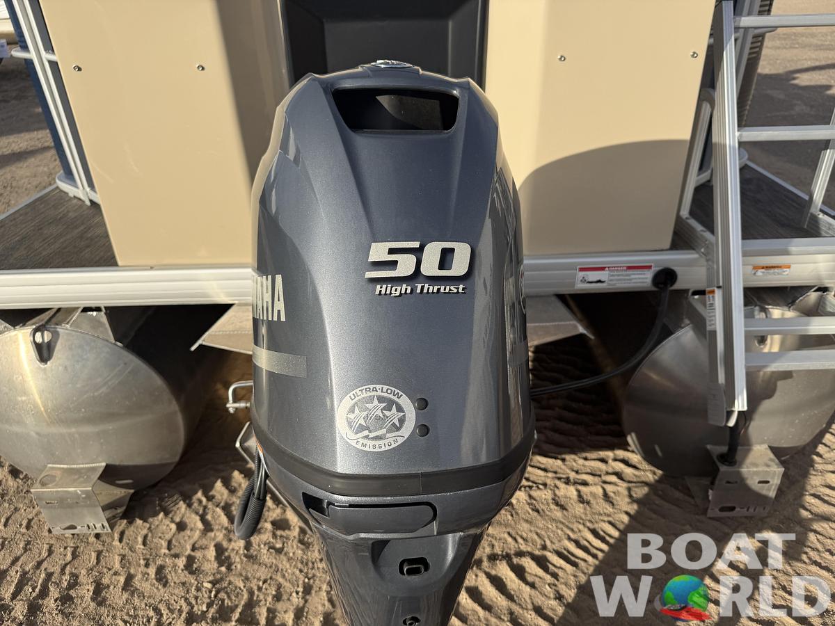 Used 2022 Sweetwater 21' Quad Fish Pontoon