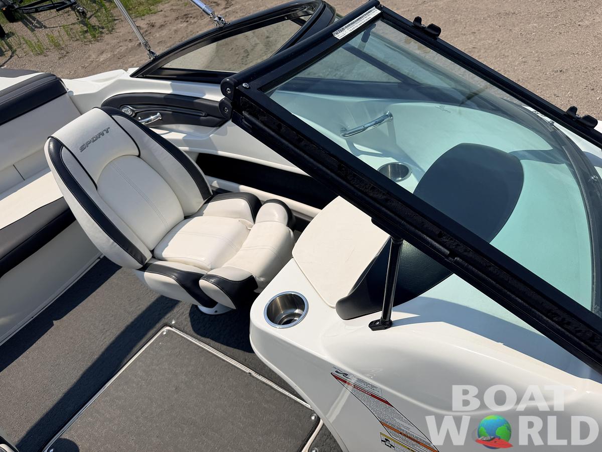 Used 2012 Sea Ray 205 Sport & 220HP 4.3L Mercruiser MPI with Tandem Axle Trailer -$15,995