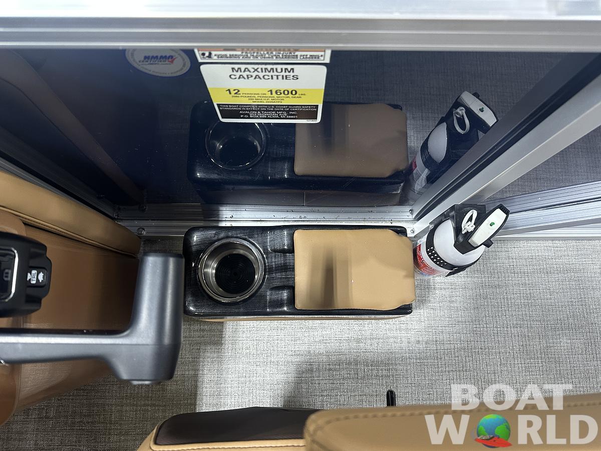 2025 Tahoe Pontoons LTZ 2385 Swingback (VRB) Windshield Tritoon & Honda 4-Stroke EFI