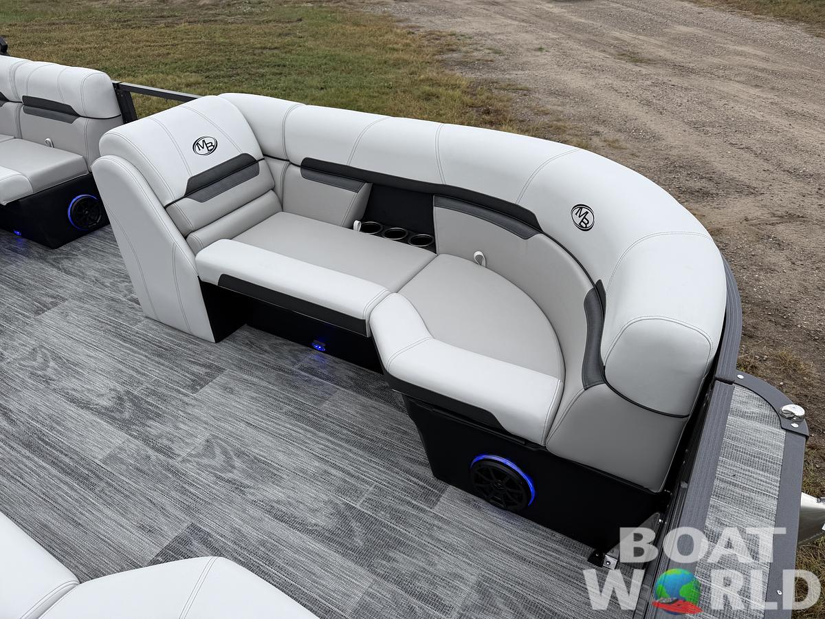 2025 Montego Bay 8522 Fish & Cruise Tritoon & Honda 150HP 4-Stroke EFI