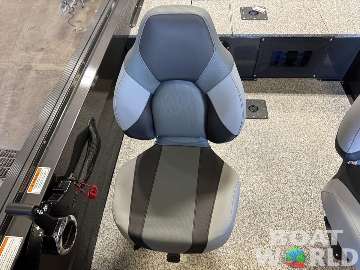 2025 Mirrocraft F167 Side Console & Honda 60HP 4-Stroke EFI