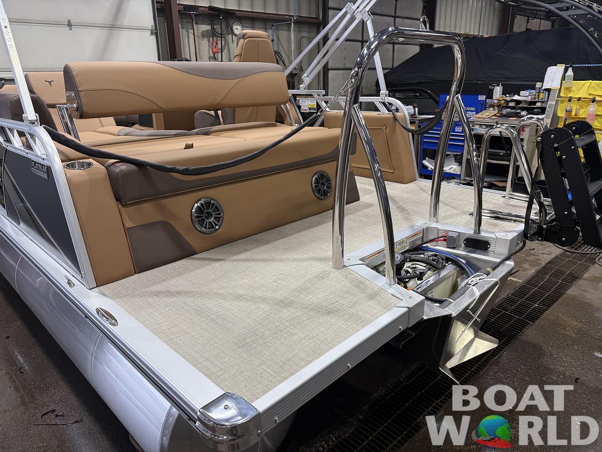 2026 Tahoe Pontoons LTZ 1985 Cruise Rear Bench (CRB)