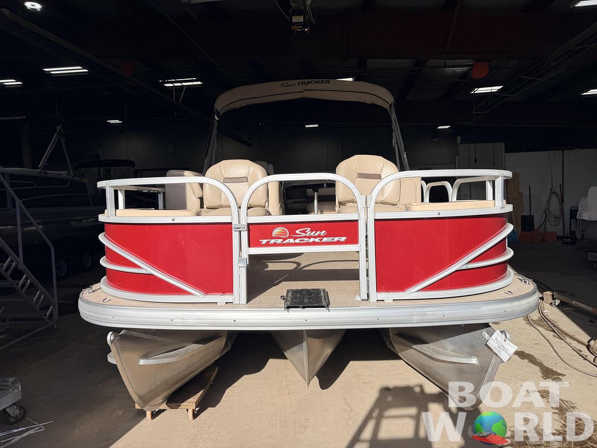 Used 2019 Sun Tracker  Fishin Barge 22 DLX XP3 Tritoon & 150HP Mercury 4Stroke - $39,995