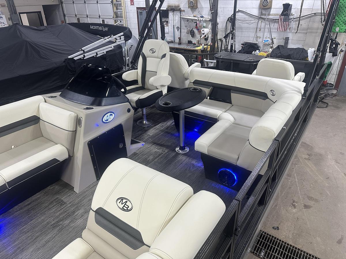 2025 Montego Bay 8522 Fish & Cruise Deluxe Pontoon & Honda 4-Stroke EFI