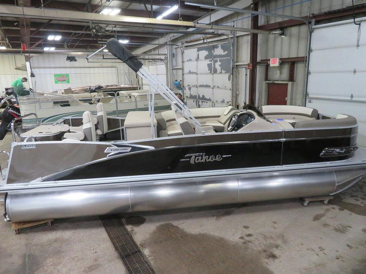 Used 2023 Tahoe Pontoons Cascade 2385 Rear Fish Tritoon & 150HP 4-Stroke EFI