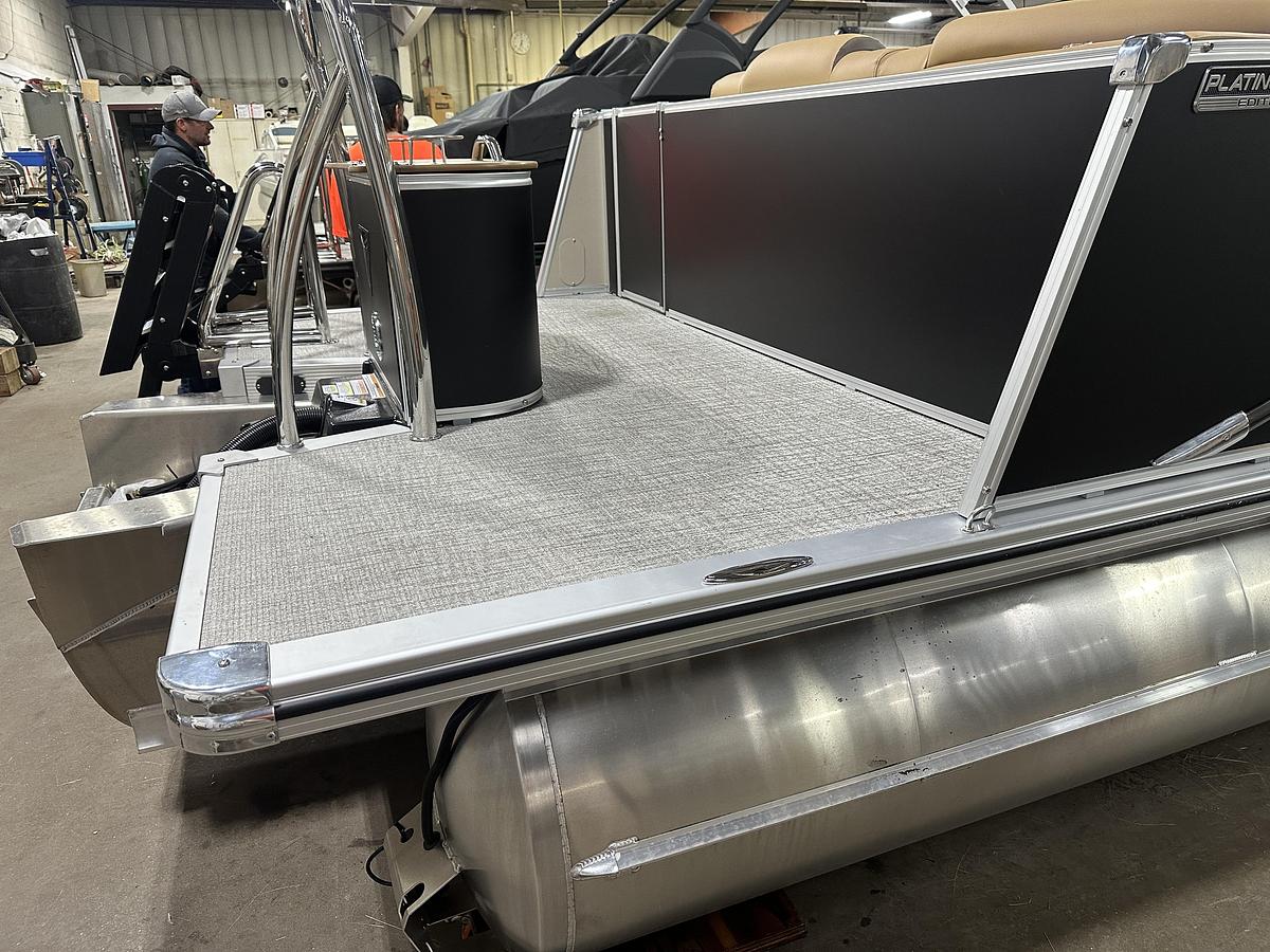 2025 Tahoe Pontoons Cascade 2385 Elite Tritoon & Honda 225HP 4-Stroke EFI