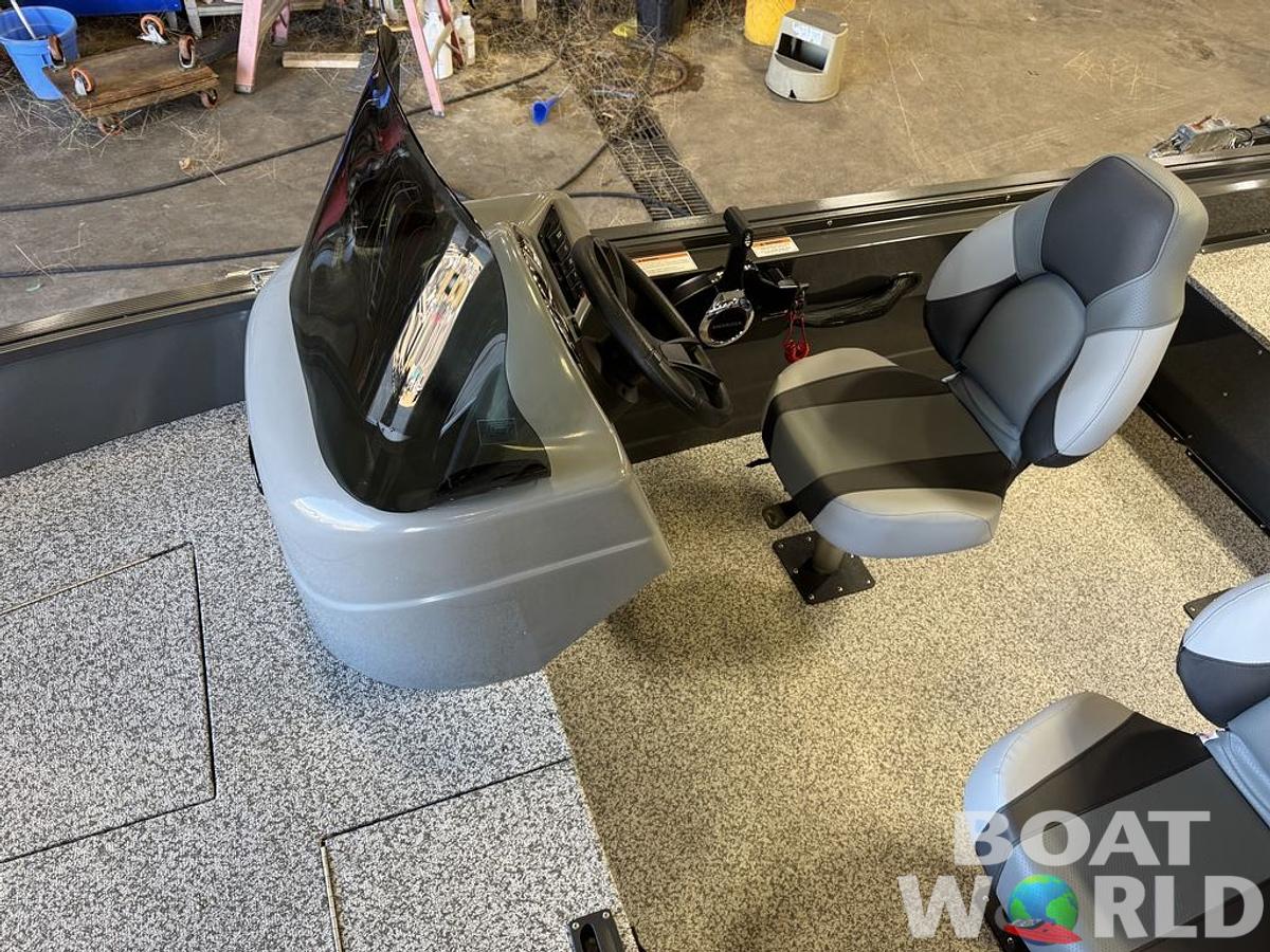 2025 Mirrocraft F167 Side Console & Honda 60HP 4-Stroke EFI