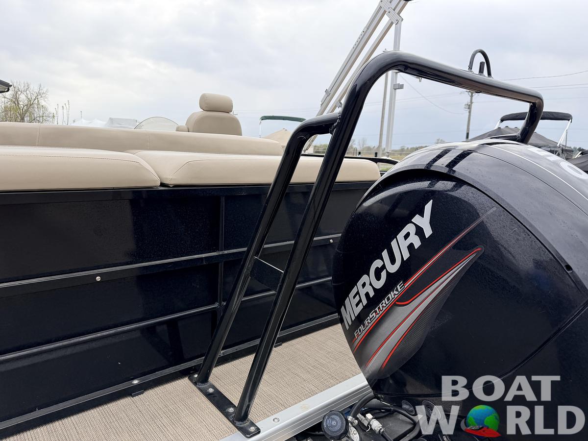 Used 2018 Bentley Encore 240 Cruise SE & 150HP Mercury 4Stroke -$29,995