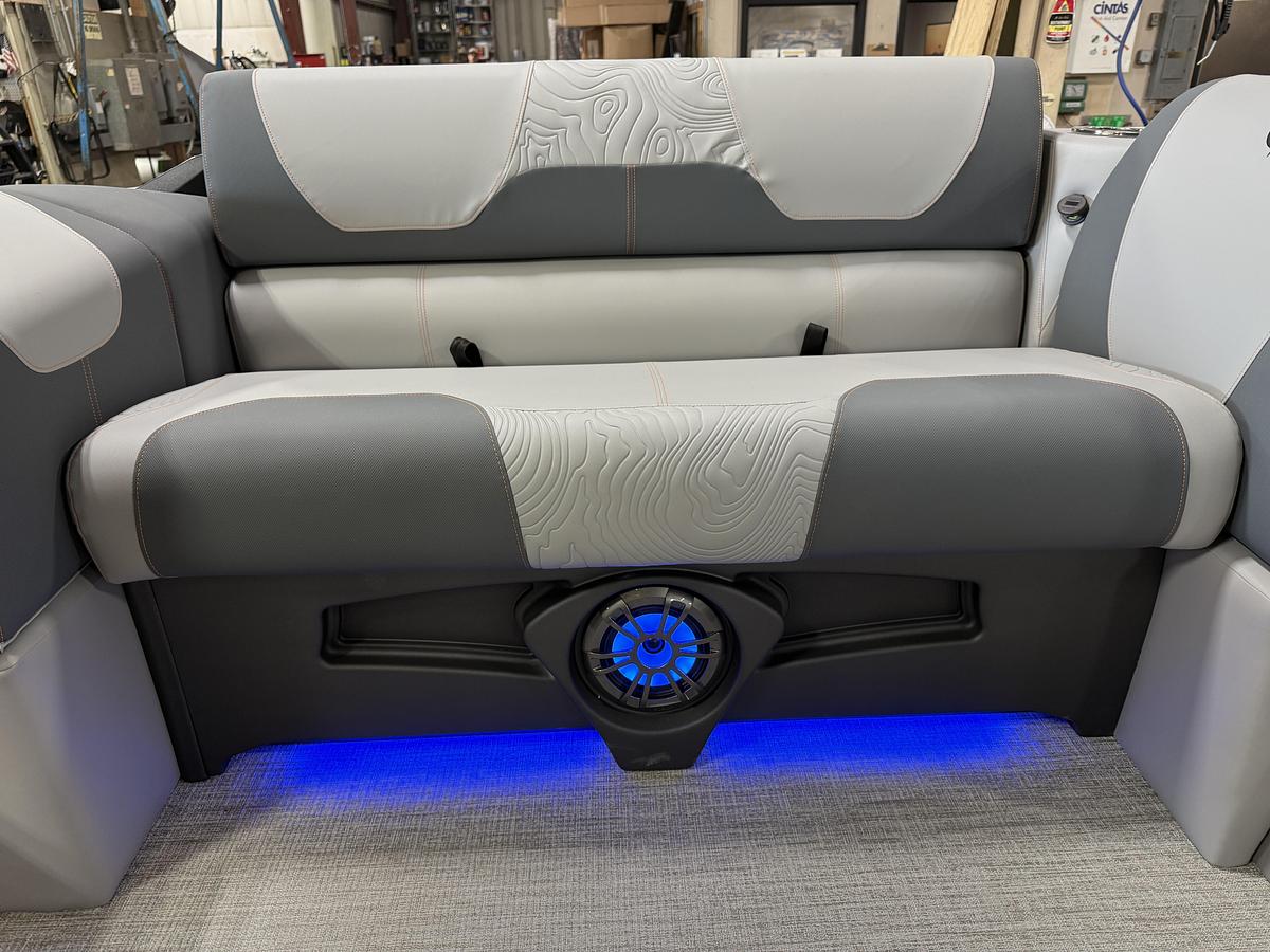 2025 Tahoe Pontoons GEOfish 2385 Rear Fish Tritoon & Honda 4-Stroke EFI