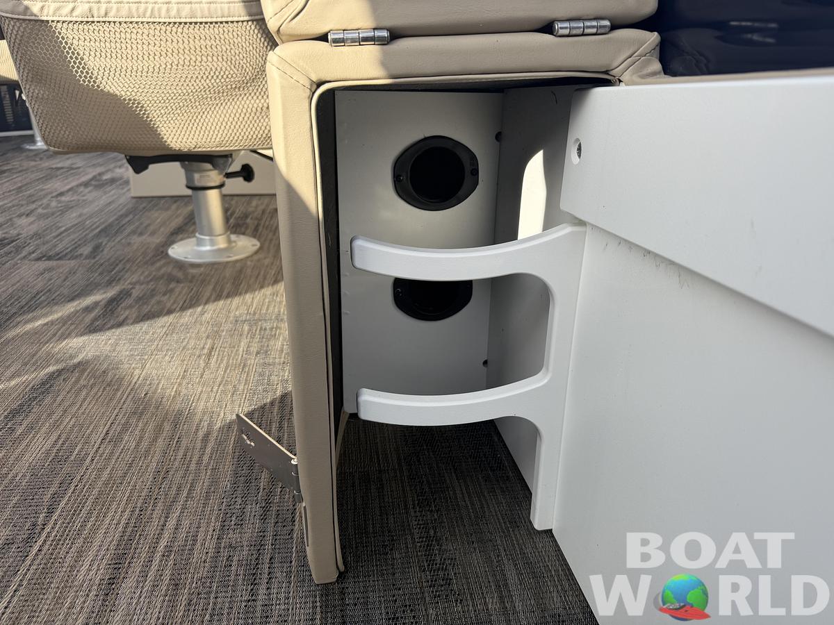 Used 2022 Sweetwater 21' Quad Fish Pontoon