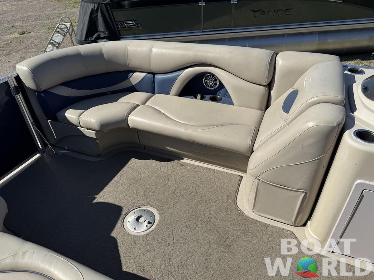 Used 2016 Sylvan 820 Cruise Pontoon