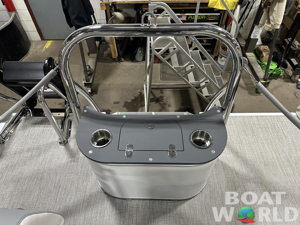 2025 Tahoe Pontoons Cascade 2385 Quad Lounge Shift Flip & Honda 4-Stroke EFI