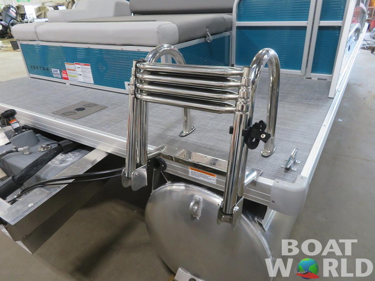 2025 Princecraft Vectra 23 RL SS Swingback Pontoon & Mercury 4-Stroke EFI