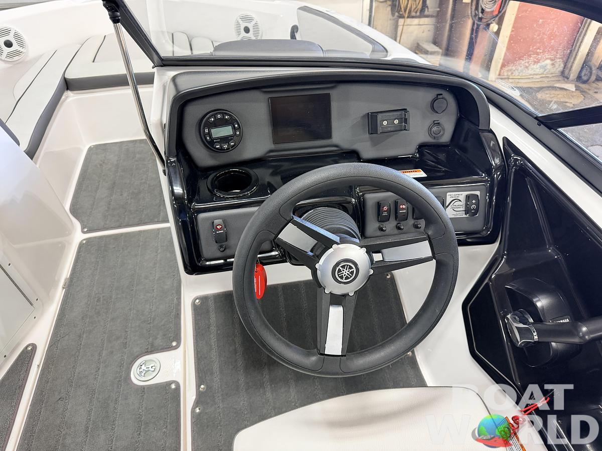 Used 2023 Yamaha AR 190
