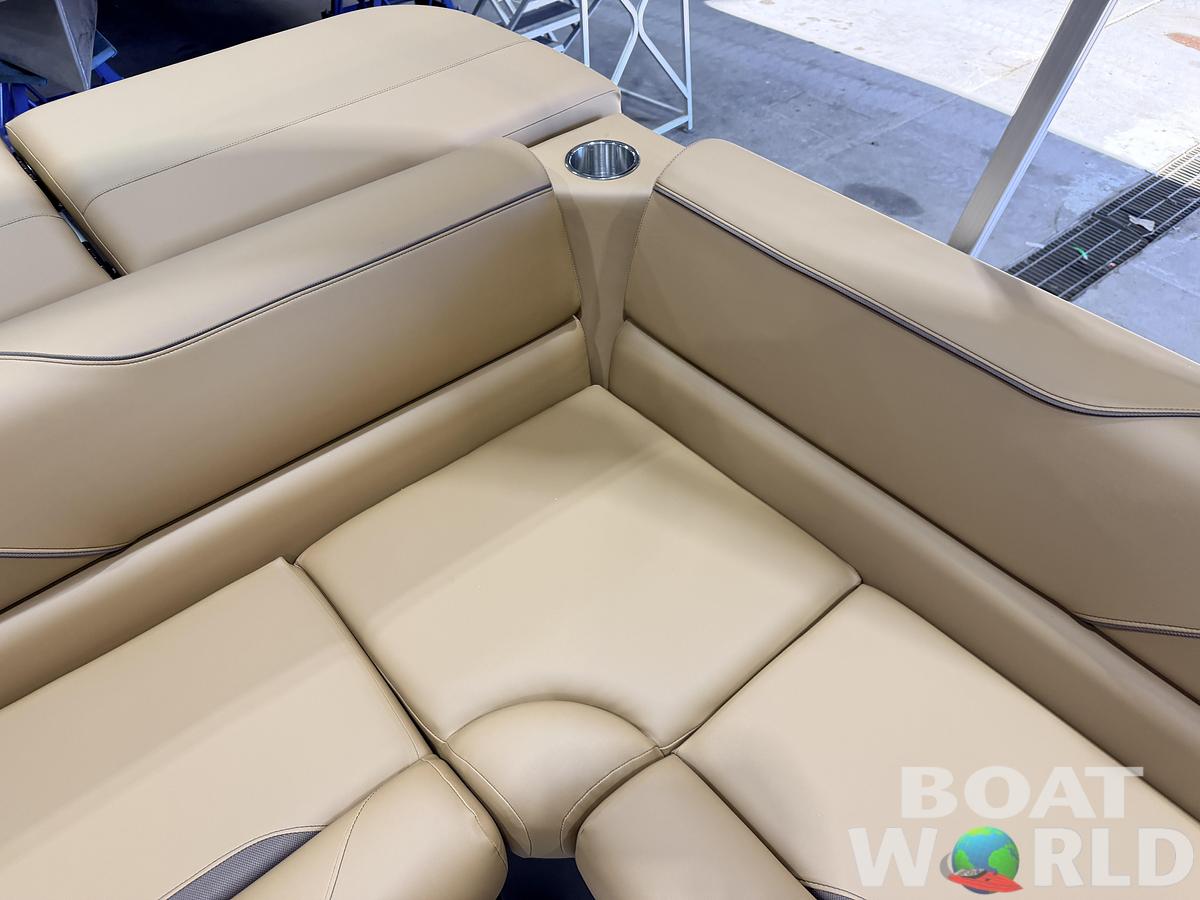 2027 Tahoe Sport 2180 Cruise & 4-Stroke $30995
