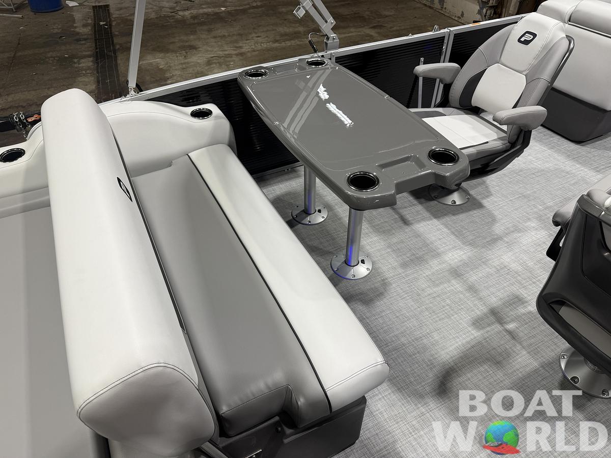 2026 Princecraft Vectra 23 RL SS Swingback Tritoon 