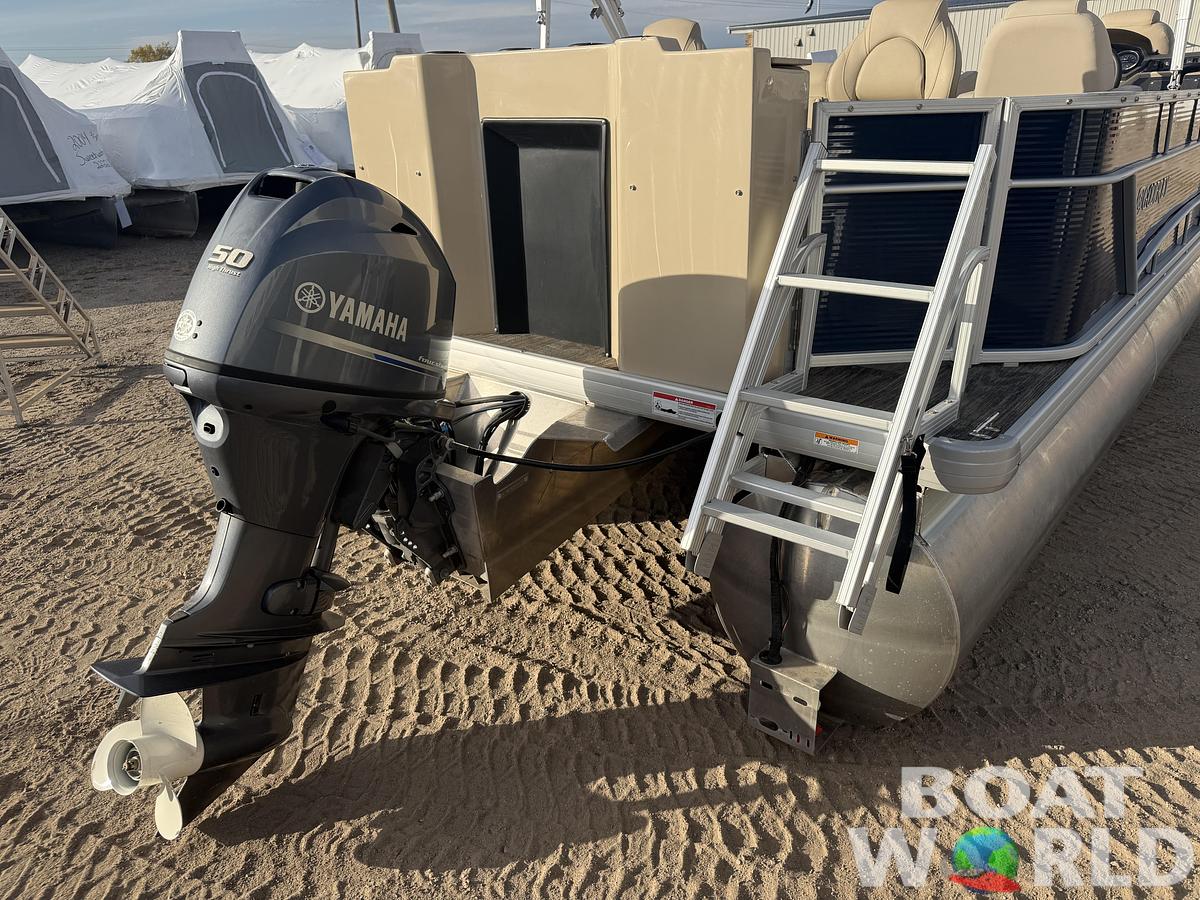 Used 2022 Sweetwater 21' Quad Fish Pontoon