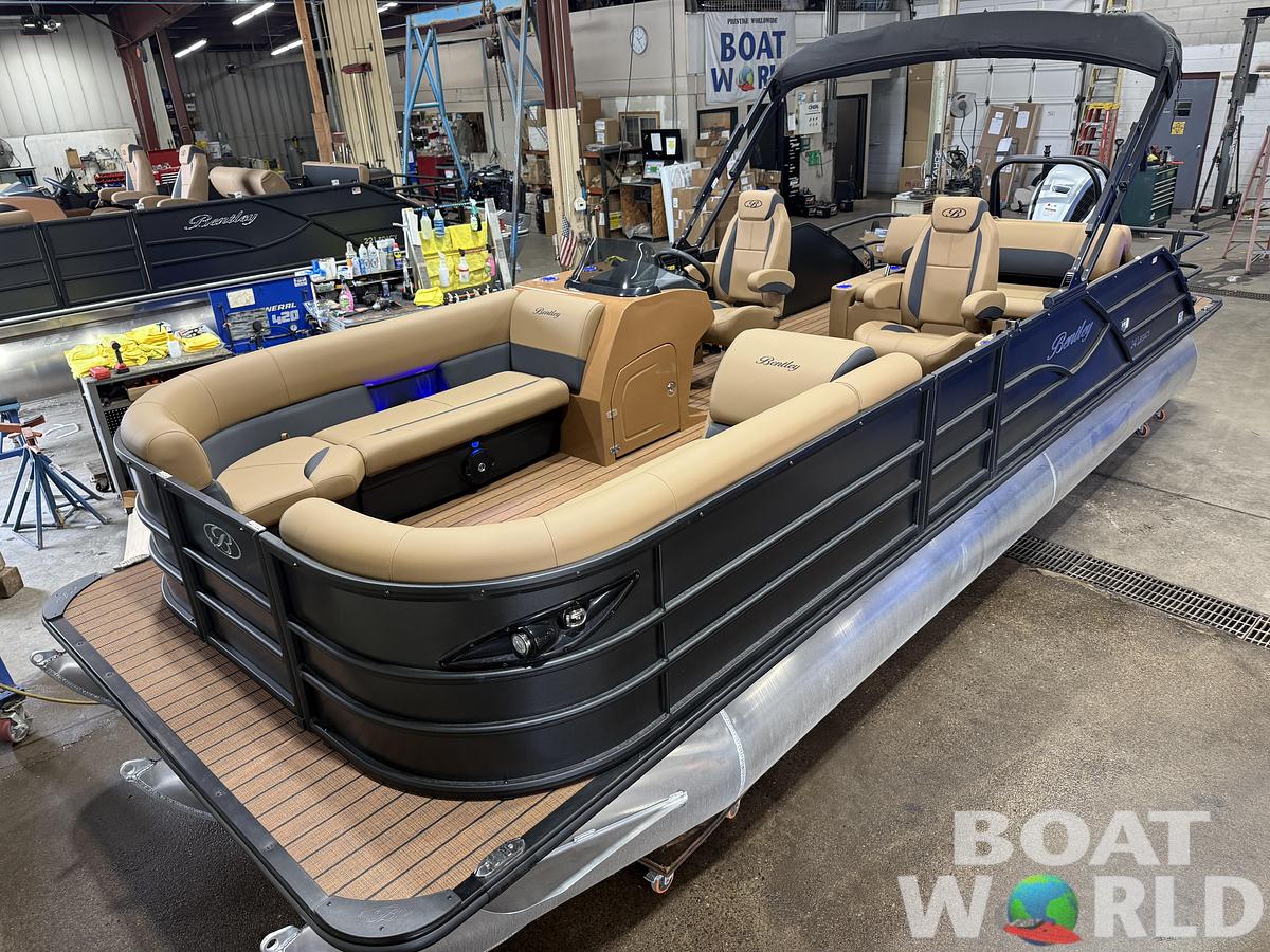 2027 Bentley 300hp Swingback Legacy 243 Tritoon $69995