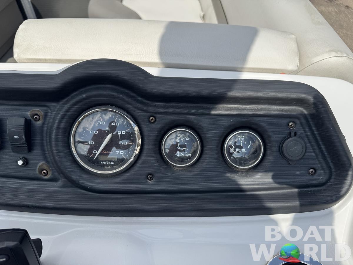 Used 2021 Sweetwater 1880 Pontoon