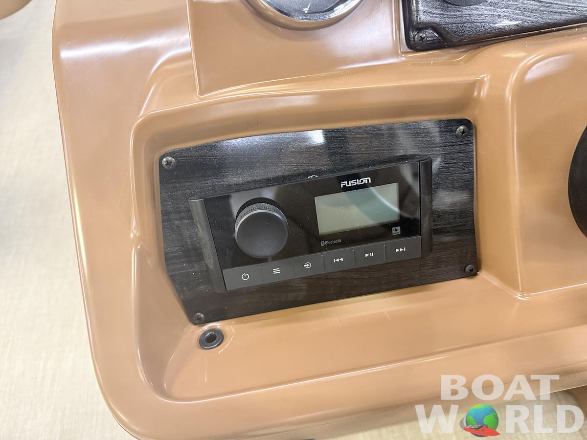 2026 Tahoe Pontoons Sport 2385 Swingback (VRB) & Honda 4-Stroke EFI