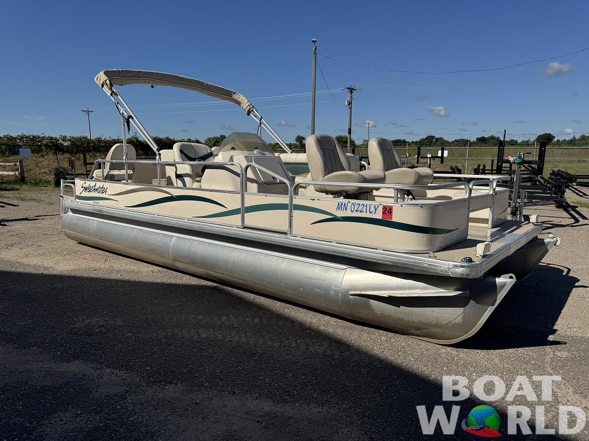 Used 2004 Sweetwater 2222 DF Pontoon