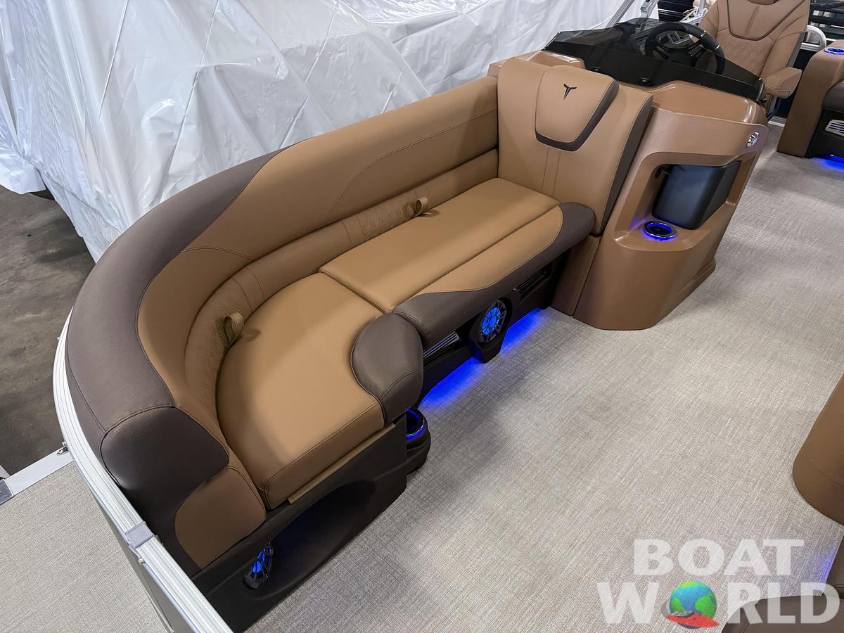 2026 Tahoe Pontoons LTZ 2385 Swingback (VRB) Tritoon 