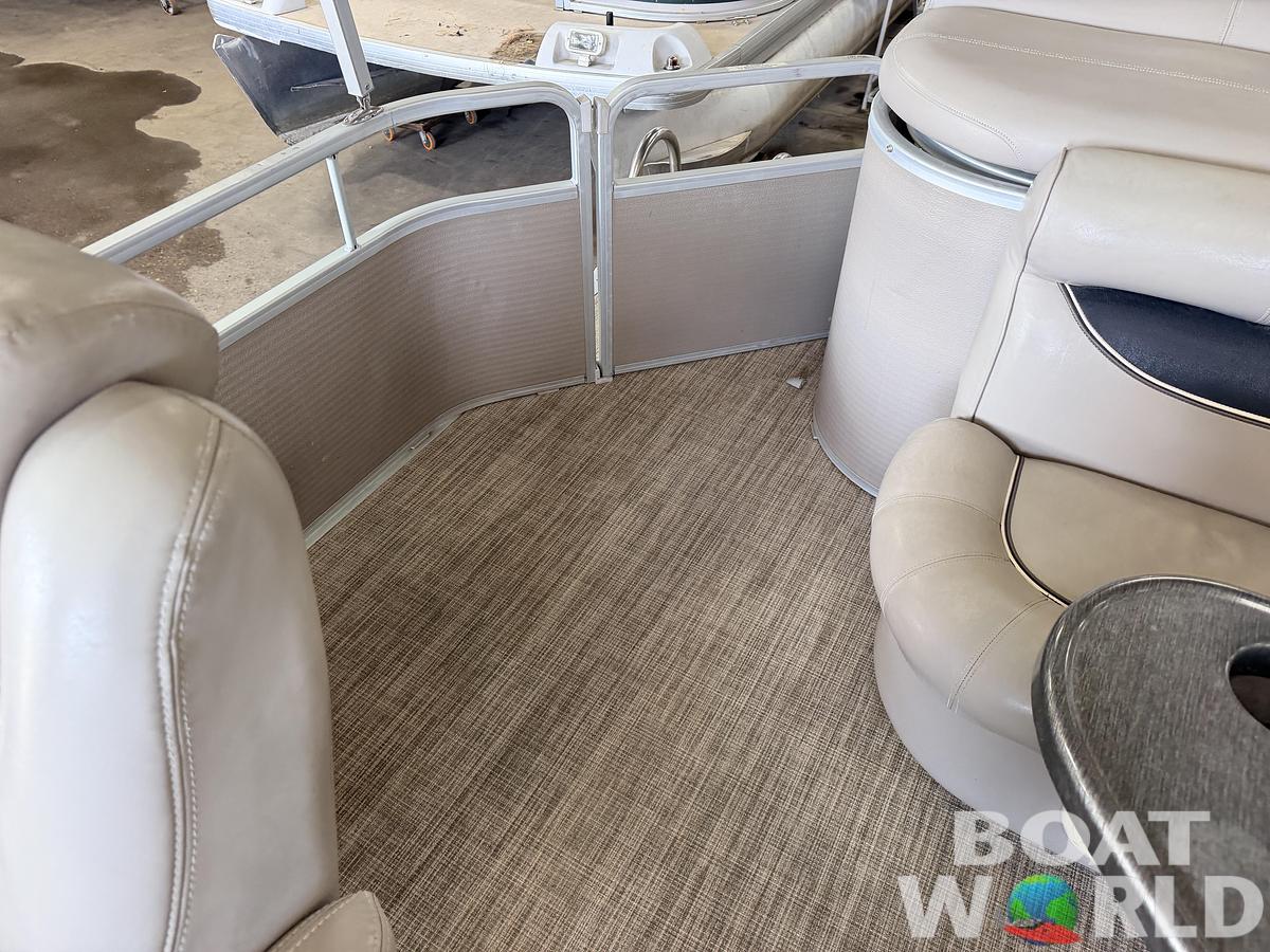 Used 2007 Premier 210 Legend