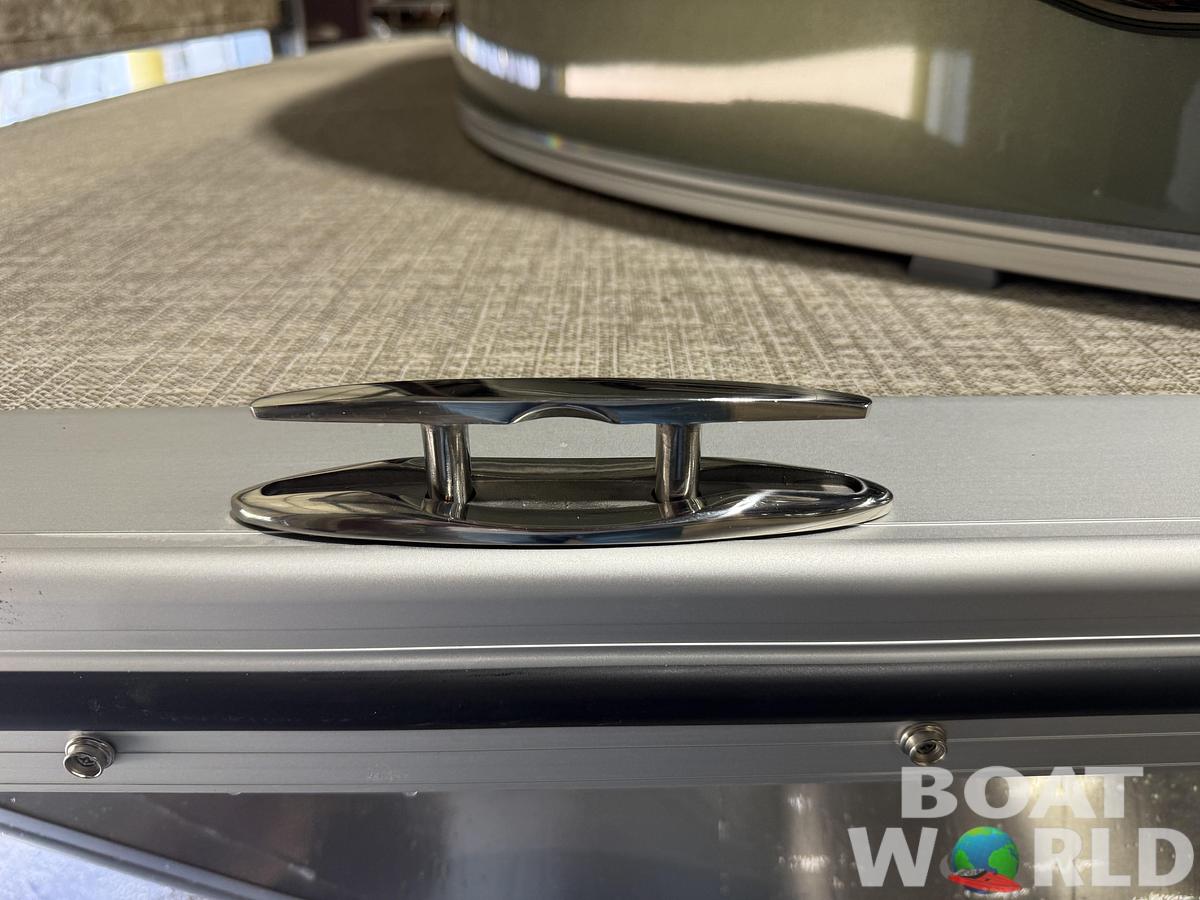 2026 Tahoe Pontoons LTZ 2385 Swingback (VRL) 