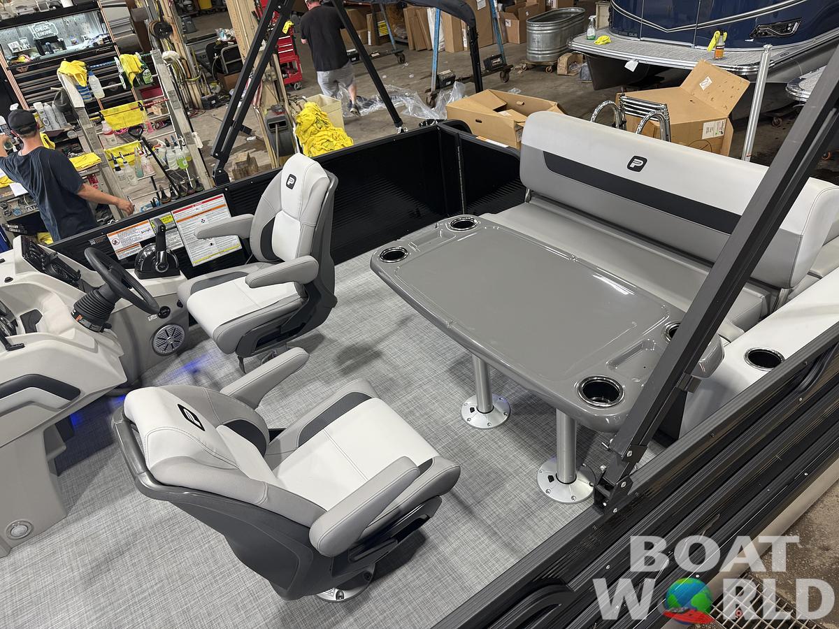2026 Princecraft Vectra 23 RL SS Swingback Tritoon $43995
