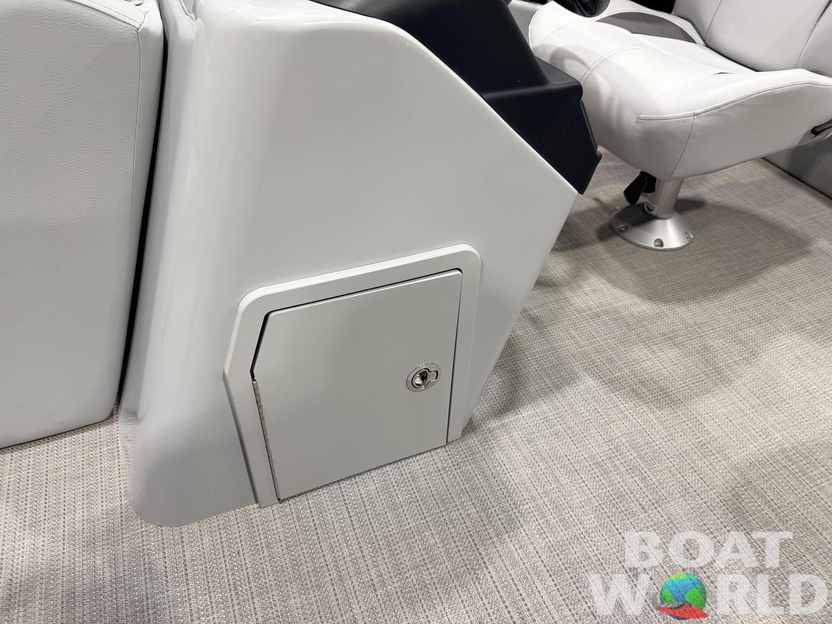 Used 2024 Bentley Pontoons Legacy 223 Navigator Quad Lounge Tri-toon Pontoon & 150HP Honda 4-Stroke EFI