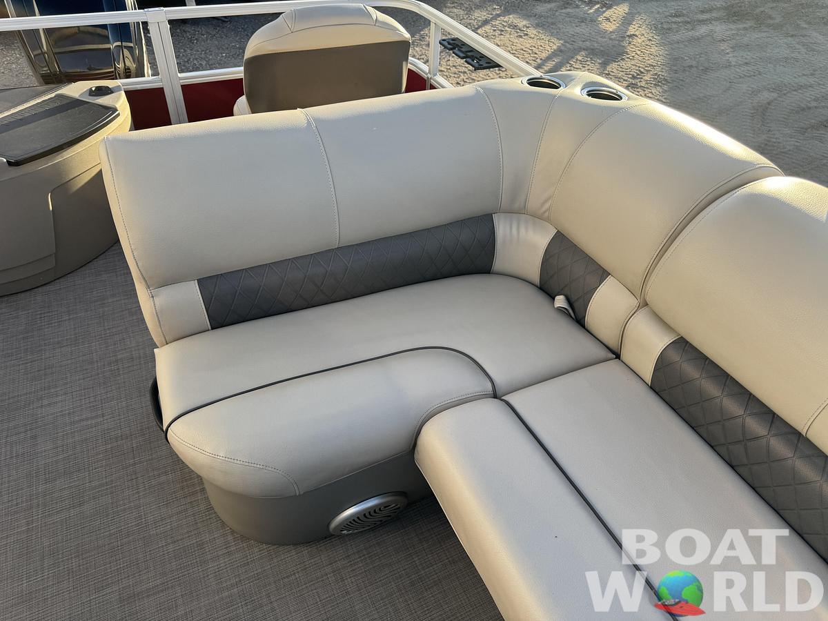 Used 2020 Sun Tracker Fishin Barge 20 DLX Pontoon