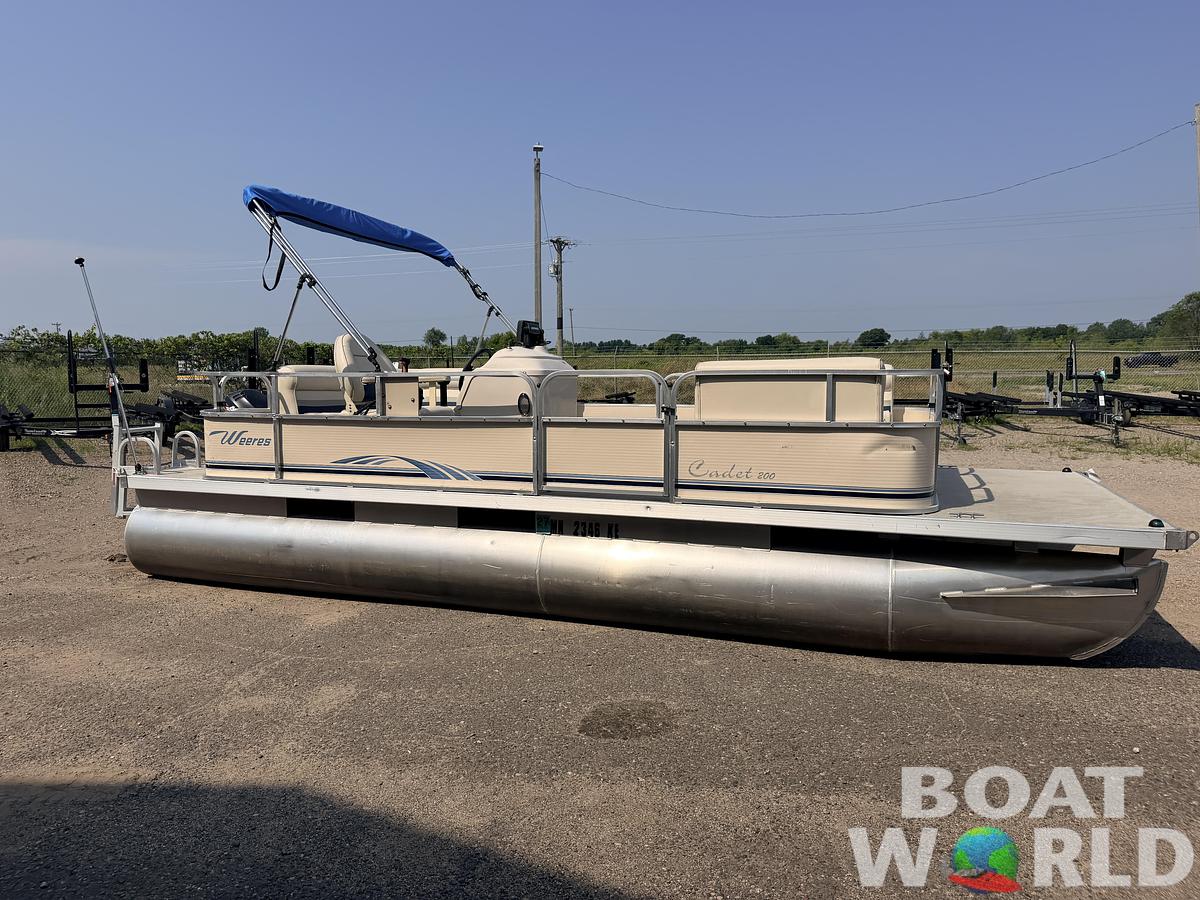 Used 2007 Weeres 200 Cadet & 25HP Mercury 4Stroke -$9,995