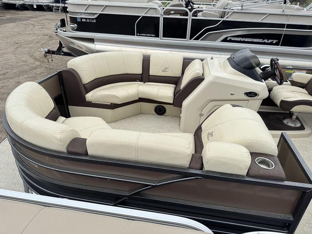 Used 2018 Misty Harbor Boats Skye SR S-2385SE Pontoon