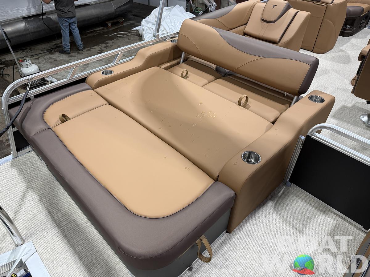 2027 Tahoe LTZ 2385 VRB SE Swingback Pontoon $42995