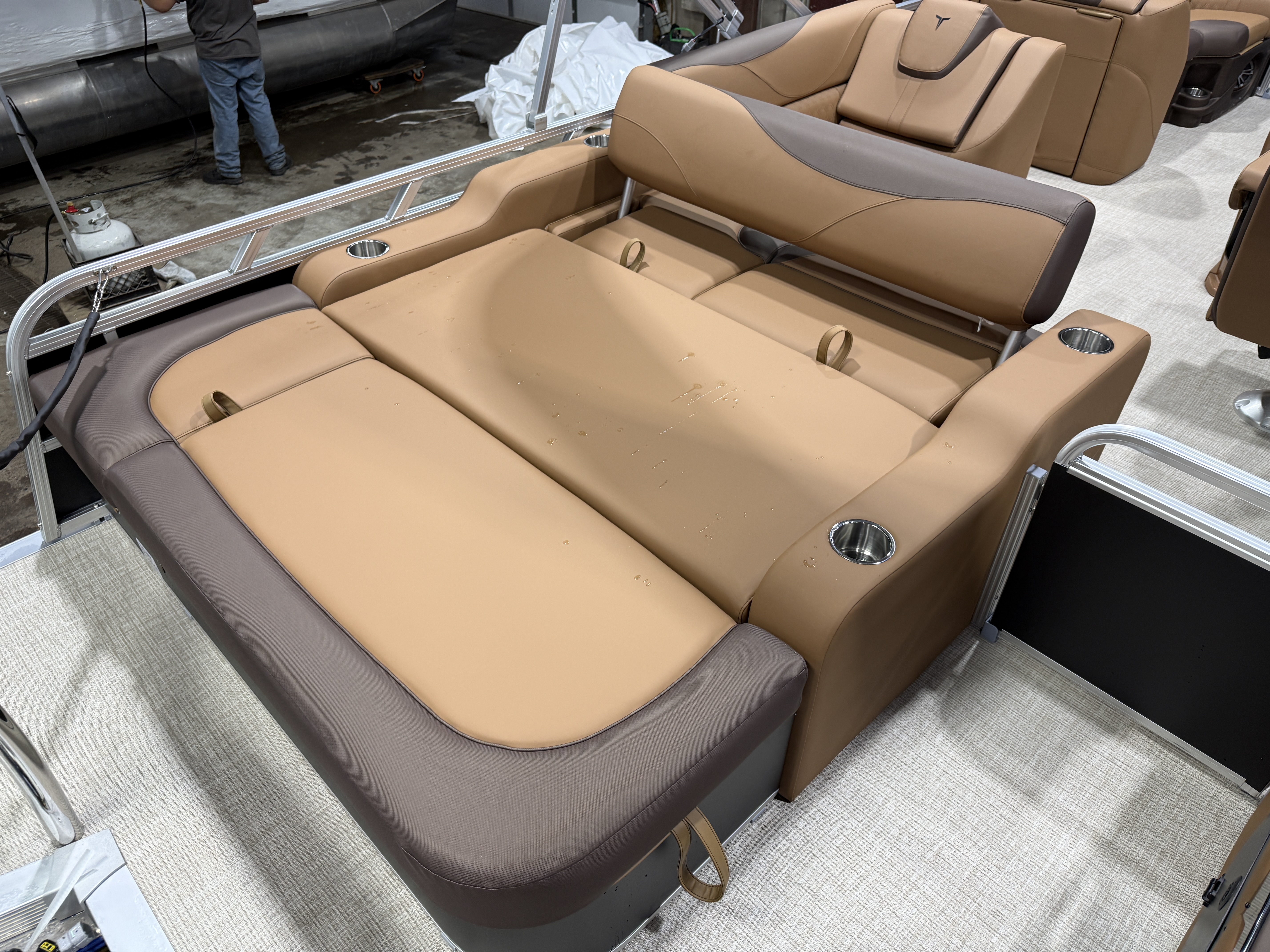 2027 Tahoe LTZ 2385 VRB SE Swingback Pontoon $42995