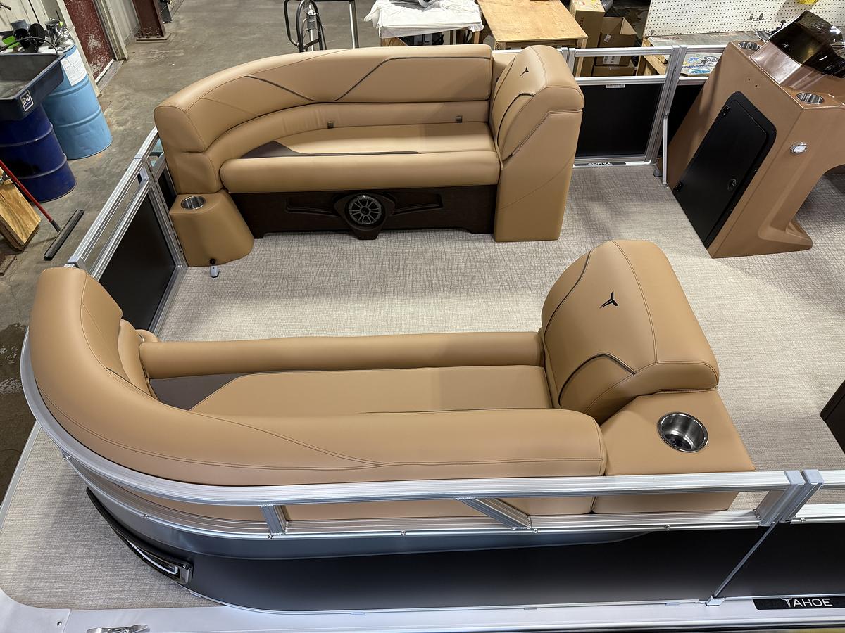2026 Tahoe Pontoons Sport 2385 Rear Fish & Honda 4-Stroke EFI