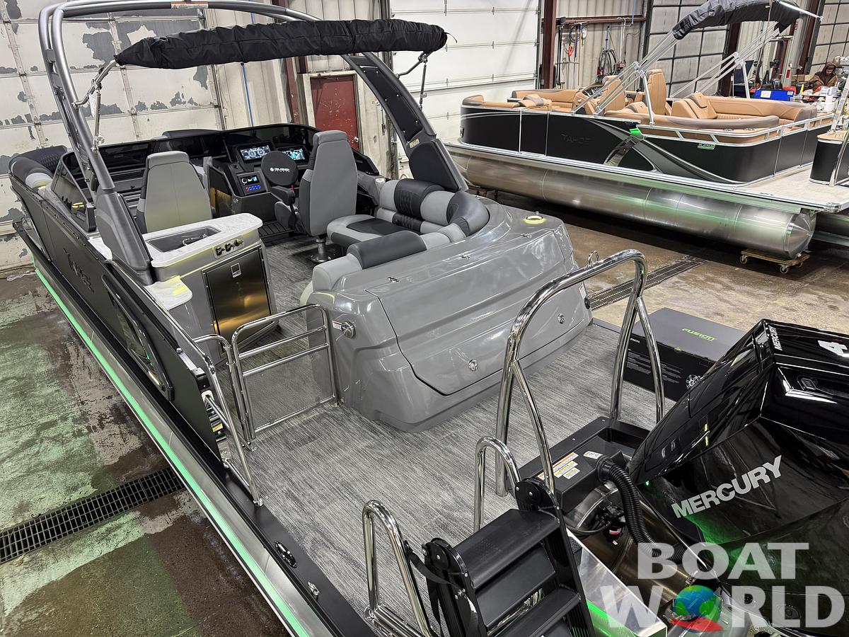 2026 Tahoe Pontoons Grand Tahoe 2585 Elite Windshield Tritoon & Mercury 400HP V10