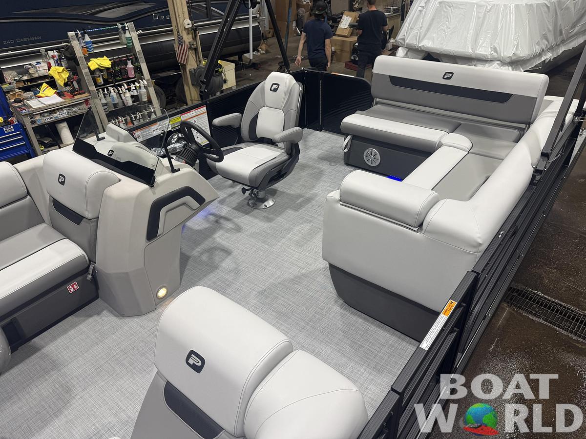 2026 Princecraft Vectra 23 RL Swingback Lounge Pontoon