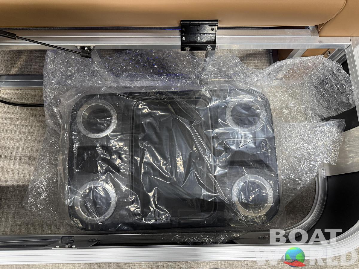 2026 Tahoe Pontoons LTZ 2385 Swingback (VRB) Tritoon 