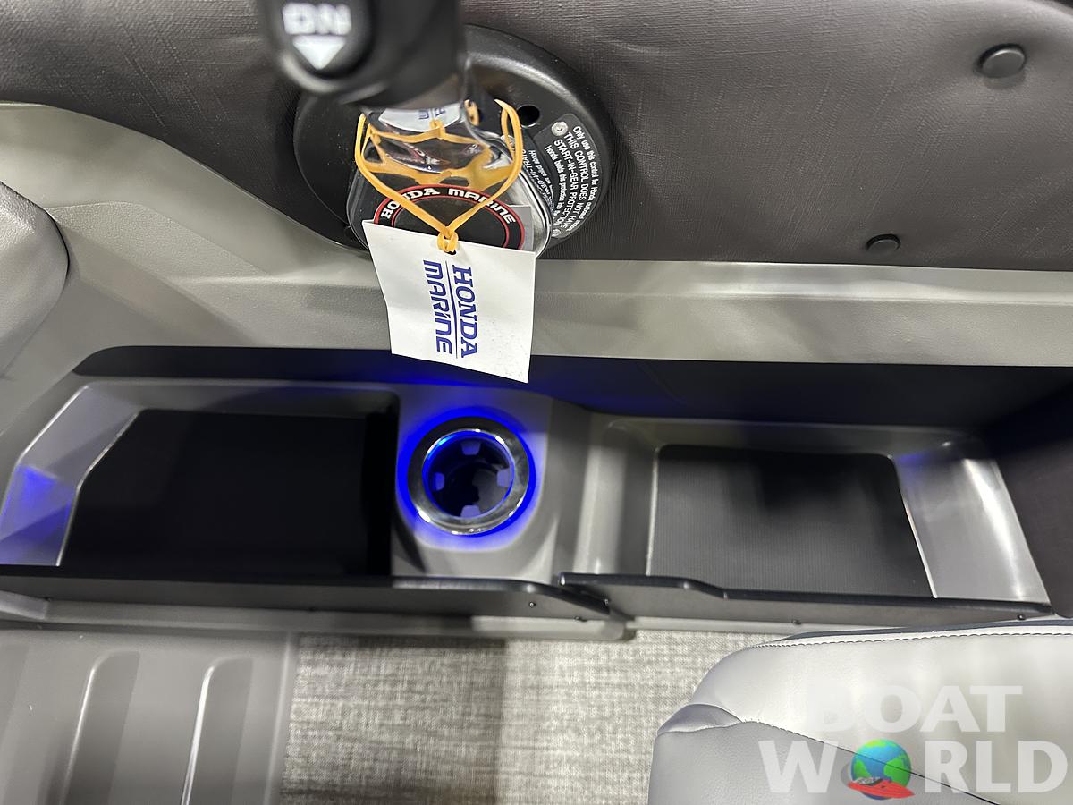 2025 Tahoe Pontoons LTZ 2385 Swingback (VRL) Tritoon & Honda 4-Stroke EFI