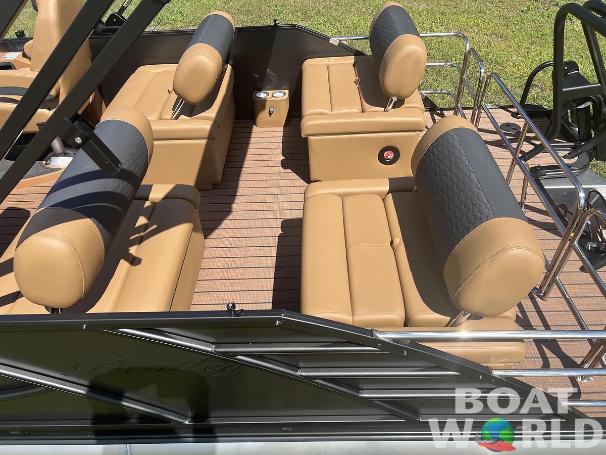2026 Bentley Pontoons Elite 223 Quad Swingback QSB Tritoon